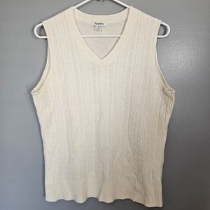 Cableknit Sweater Vest Lightweight in Ivory Cream Color